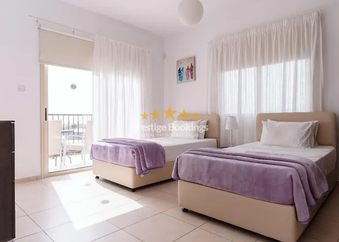 Eframia Ena By Prestige Bookings * Peyia