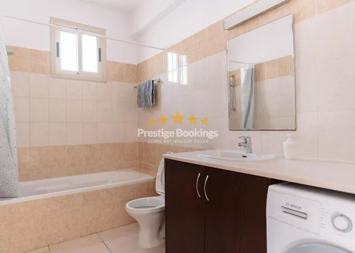 Vila Eframia Ena By Prestige Bookings Pegeia